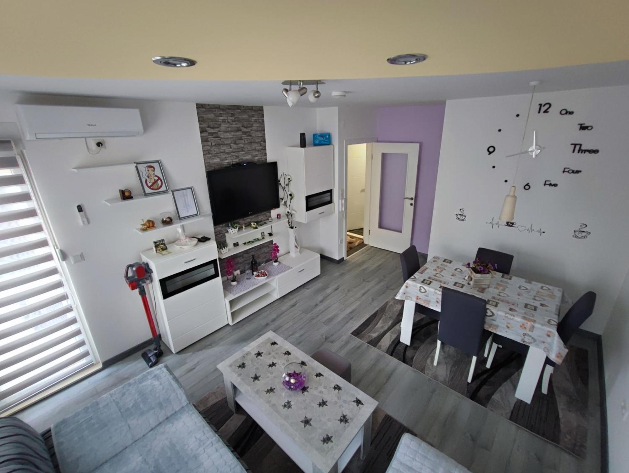 Stan Na Dan Apartman Krisfil Prnjavor Eksteriør billede